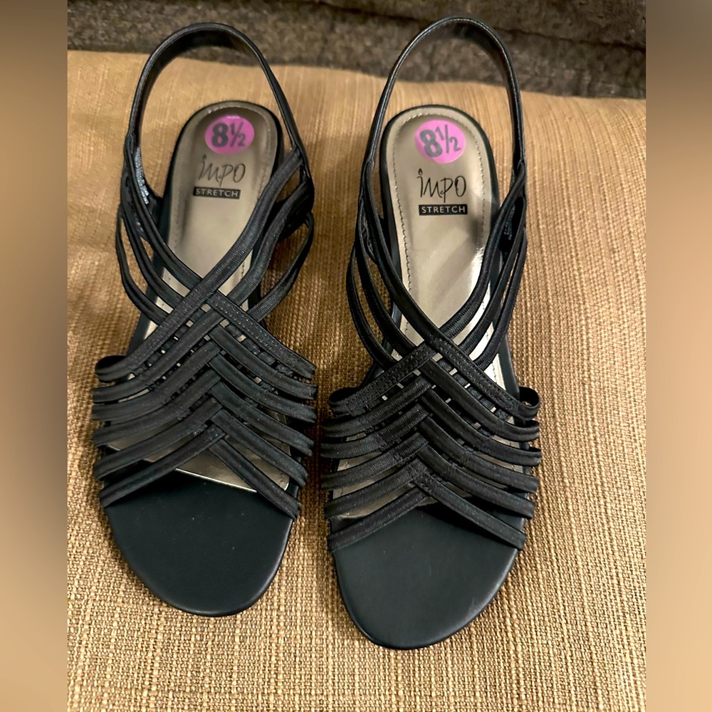 Impo stretch sandal. Never worn size 8.5